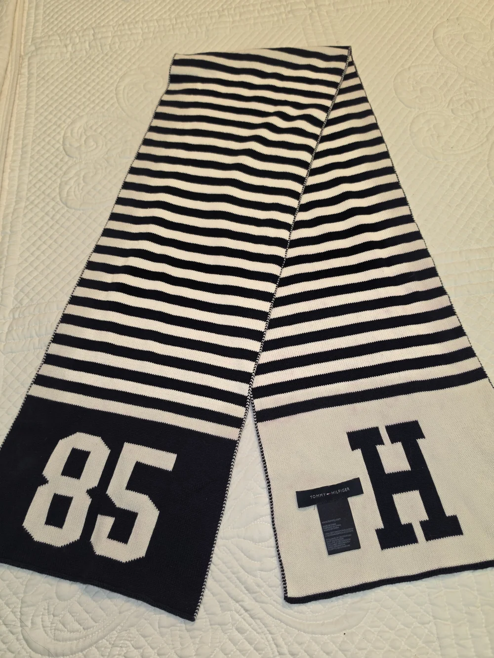 Tommy Hilfiger Navy & White Striped Knit Scarf
